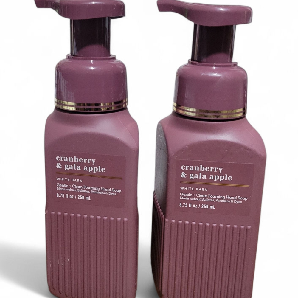 Bath & Body Works/White Barn Cranberry & Gala Apple Foaming Hand Soap (2-Pack)